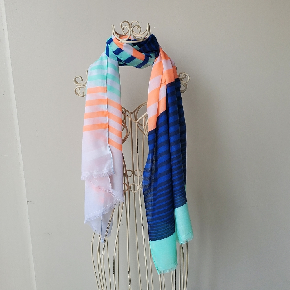 NWT Gap Sheer Long Scarf